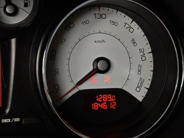 Peugeot 408 I с пробегом 2012 года, цена 549 000 рублей, 184612 км, седан, Автокод Объявления