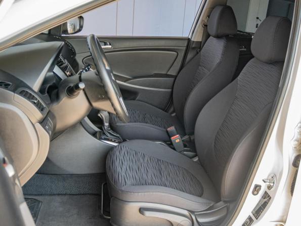 Hyundai Solaris I Рестайлинг с пробегом 2014 года, цена 1 140 000 рублей, 56633 км, хэтчбек, Автокод Объявления