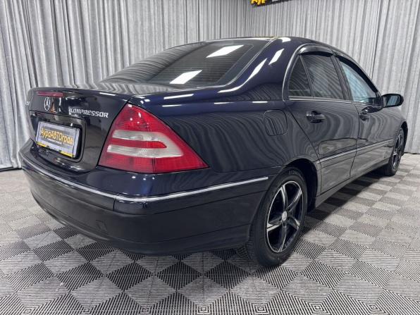 Mercedes-Benz C-Класс II (W203) Рестайлинг с пробегом 2005 года, цена 640 000 рублей, 437359 км, седан, Автокод Объявления