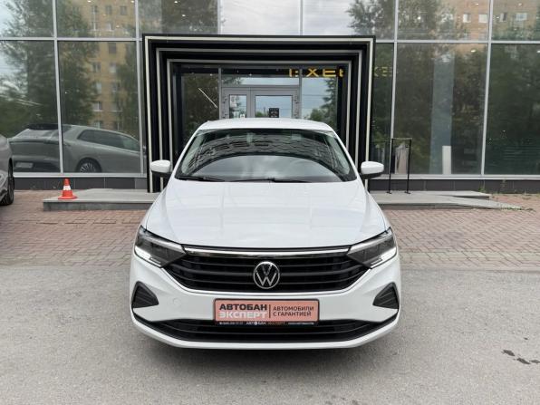 Volkswagen Polo VI с пробегом 2021 года, цена 1 619 000 рублей, 56952 км, лифтбек, Автокод Объявления