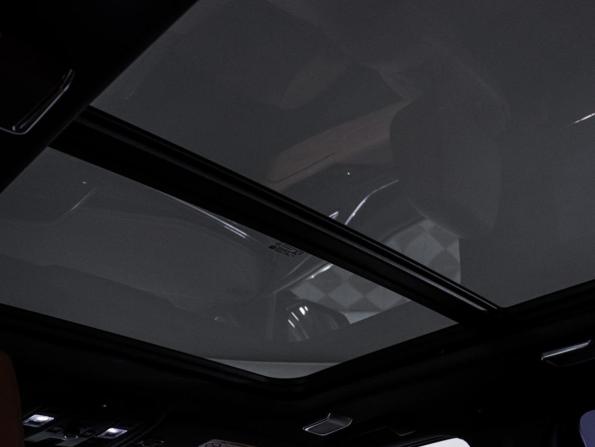 Cadillac Escalade V с пробегом 2022 года, цена 9 890 000 рублей, 116815 км, внедорожник, Автокод Объявления
