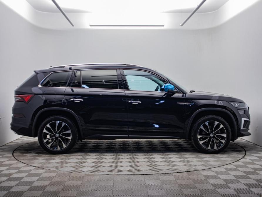Skoda Kodiaq I Рестайлинг Москва  - изображение 6