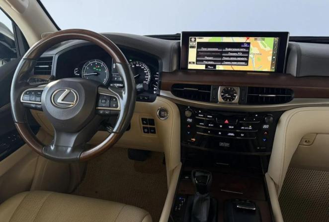 Lexus LX III Рестайлинг 2 с пробегом 2018 года, цена 8 490 000 рублей, 153969 км, внедорожник, Автокод Объявления
