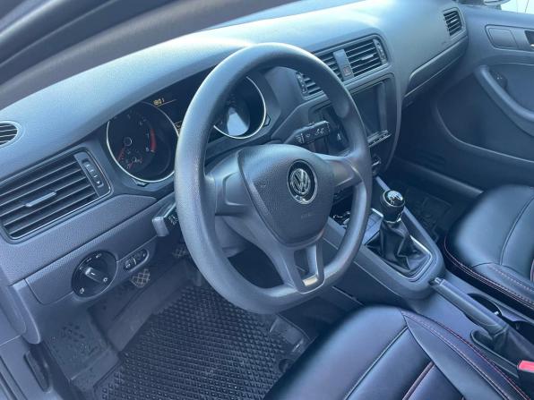 Volkswagen Jetta VI Рестайлинг с пробегом 2015 года, цена 992 000 рублей, 236202 км, седан, Автокод Объявления