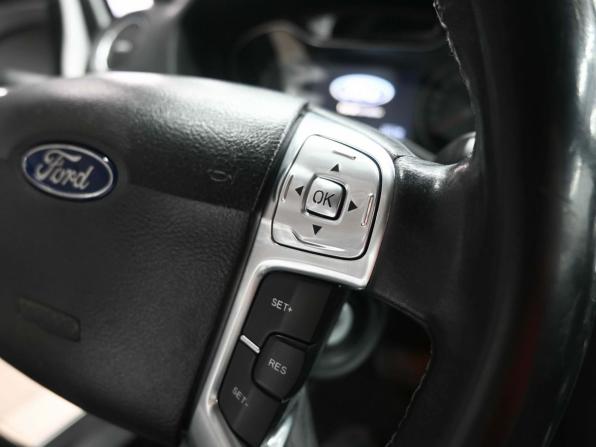 Ford Mondeo IV Рестайлинг с пробегом 2012 года, цена 989 900 рублей, 190741 км, седан, Автокод Объявления