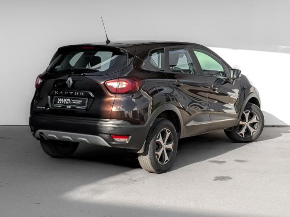 Renault Kaptur I с пробегом 2019 года, цена 1 295 000 рублей, 107943 км, внедорожник, Автокод Объявления
