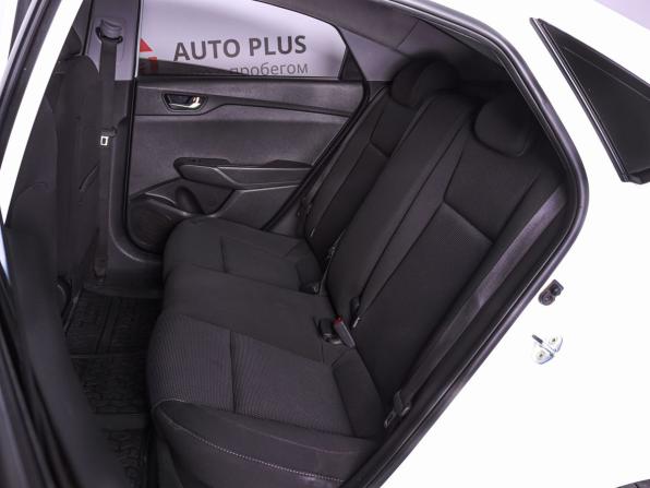 Hyundai Solaris II с пробегом 2020 года, цена 1 380 000 рублей, 62850 км, седан, Автокод Объявления