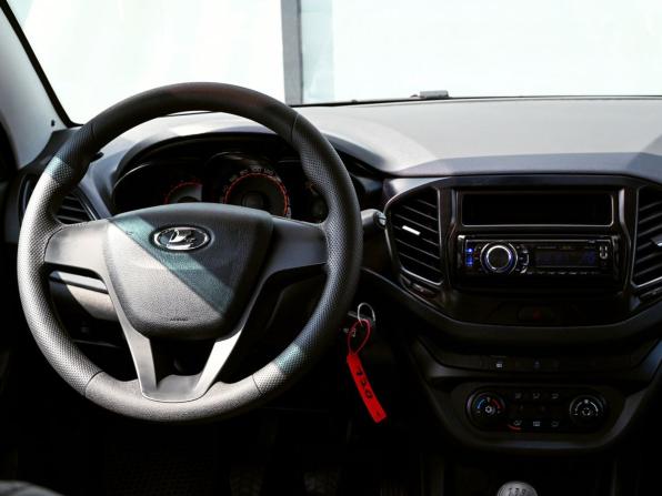 Lada (ВАЗ) Vesta I с пробегом 2020 года, цена 1 029 000 рублей, 69675 км, универсал, Автокод Объявления