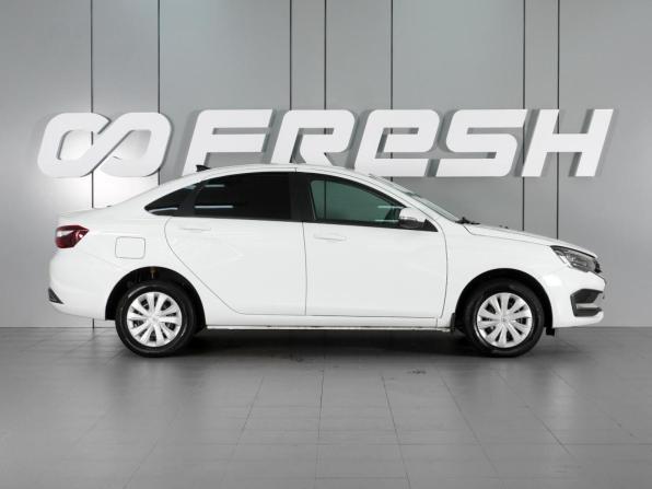 Lada (ВАЗ) Vesta I Рестайлинг (NG) с пробегом 2024 года, цена 1 359 000 рублей, 27479 км, седан, Автокод Объявления
