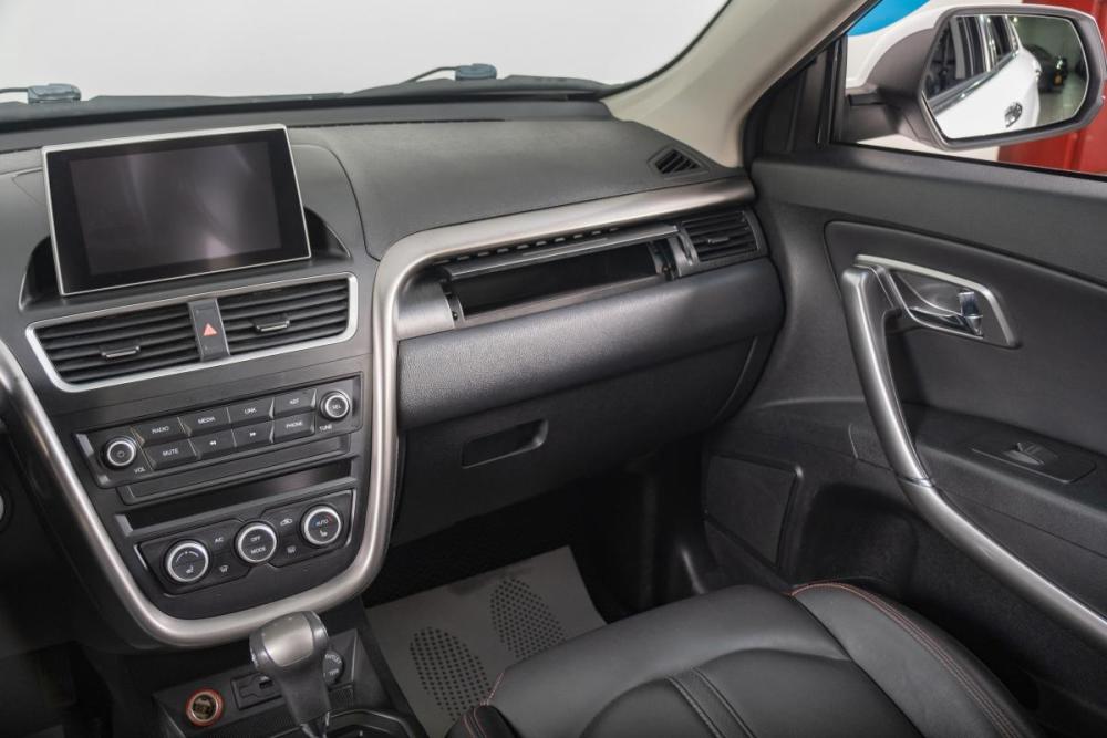 FAW Besturn X80 I Рестайлинг Томск  - изображение 12
