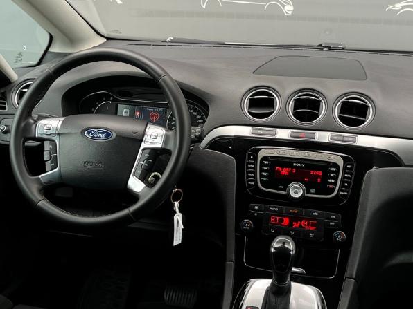 Ford S-MAX I Рестайлинг с пробегом 2011 года, цена 1 247 400 рублей, 127154 км, минивэн, Автокод Объявления