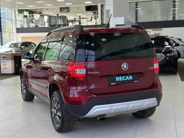 Skoda Yeti I Рестайлинг с пробегом 2017 года, цена 1 540 000 рублей, 115903 км, внедорожник, Автокод Объявления