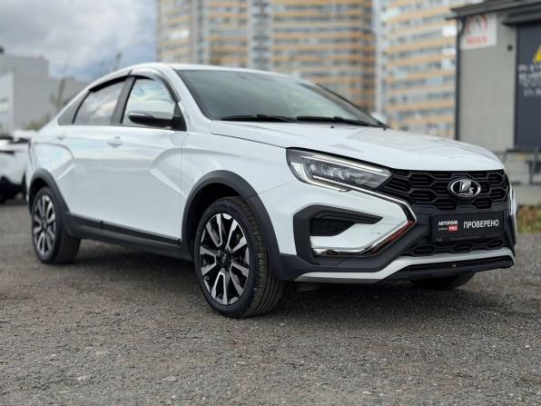 Lada (ВАЗ) Vesta I Рестайлинг (NG) с пробегом 2023 года, цена 1 215 000 рублей, 44700 км, седан, Автокод Объявления