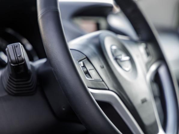 Opel Antara I Рестайлинг с пробегом 2014 года, цена 1 398 000 рублей, 91203 км, внедорожник, Автокод Объявления