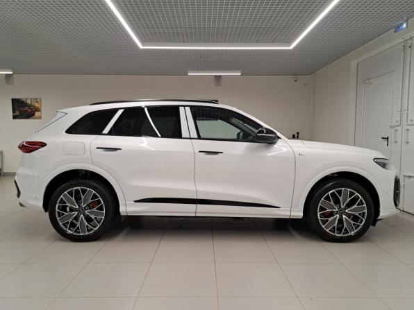 Audi Q5 III (GU) с пробегом 2026 года, цена 6 090 000 рублей, 7562 км, внедорожник, Автокод Объявления