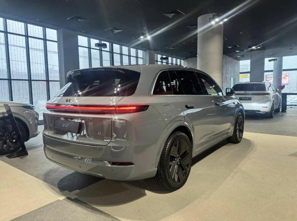 Новый Li Auto (Lixiang) L7 I Рестайлинг 2026 года, цена 10 790 000 рублей, внедорожник, Автокод Объявления