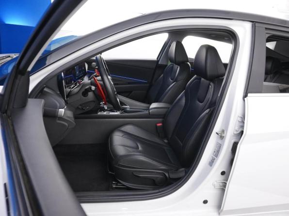 Hyundai Elantra VII (CN7) с пробегом 2021 года, цена 1 974 444 рубля, 48804 км, седан, Автокод Объявления