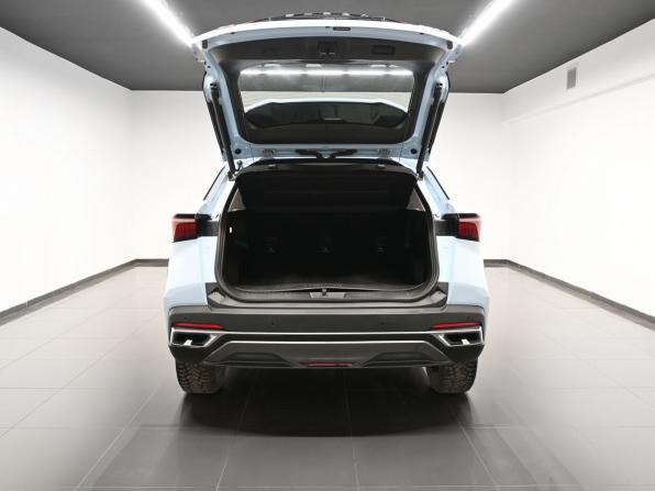 Omoda C5 I с пробегом 2022 года, цена 1 835 000 рублей, 28632 км, внедорожник, Автокод Объявления