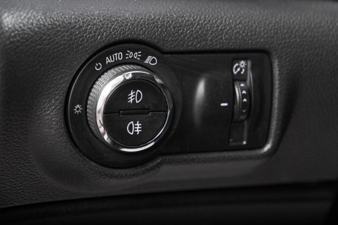 Opel Astra J с пробегом 2011 года, цена 729 000 рублей, 261228 км, универсал, Автокод Объявления