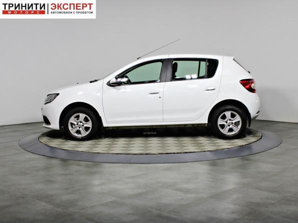 Renault Sandero II с пробегом 2015 года, цена 737 000 рублей, 169828 км, хэтчбек, Автокод Объявления