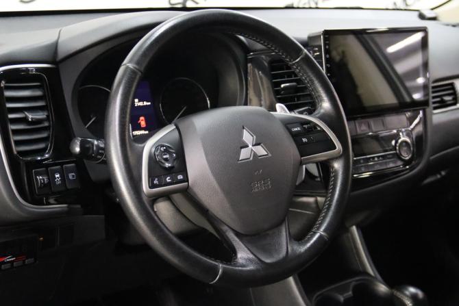 Mitsubishi Outlander III с пробегом 2014 года, цена 1 735 350 рублей, 175244 км, внедорожник, Автокод Объявления