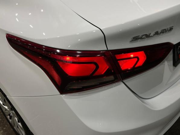 Hyundai Solaris II с пробегом 2017 года, цена 1 025 000 рублей, 88547 км, седан, Автокод Объявления