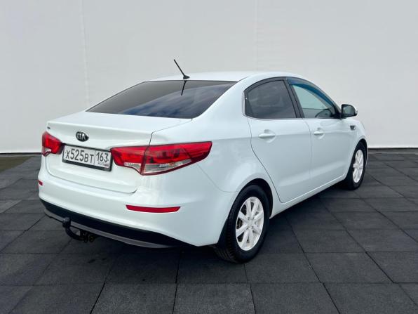 Kia Rio III Рестайлинг с пробегом 2015 года, цена 1 048 000 рублей, 166000 км, седан, Автокод Объявления