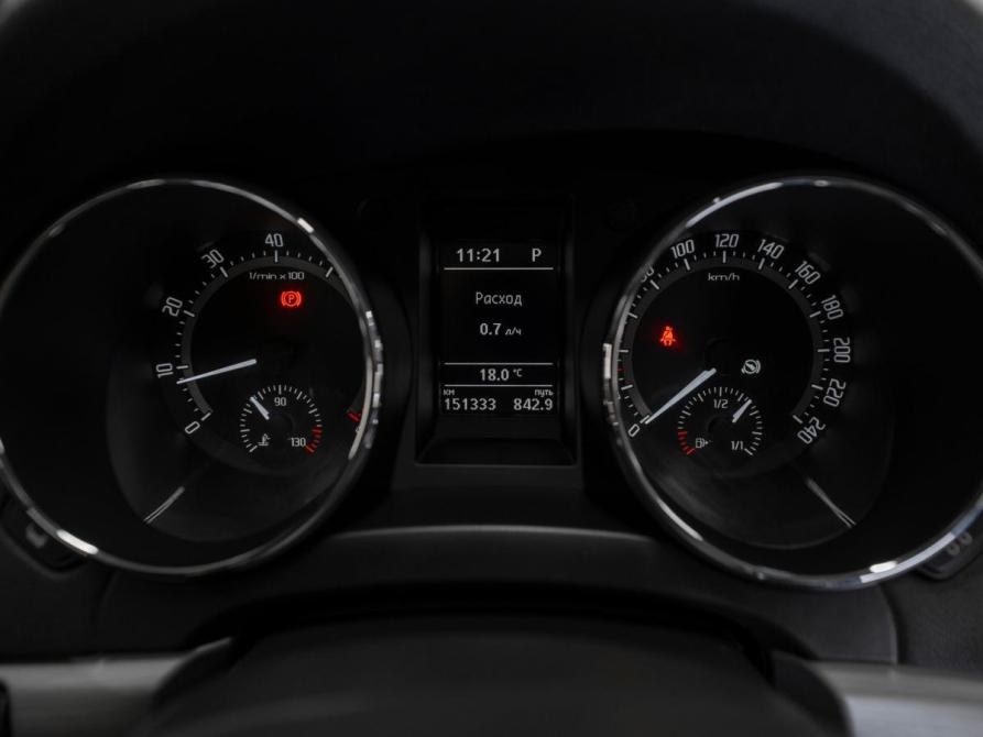Skoda Yeti I Рестайлинг Москва  - изображение 11