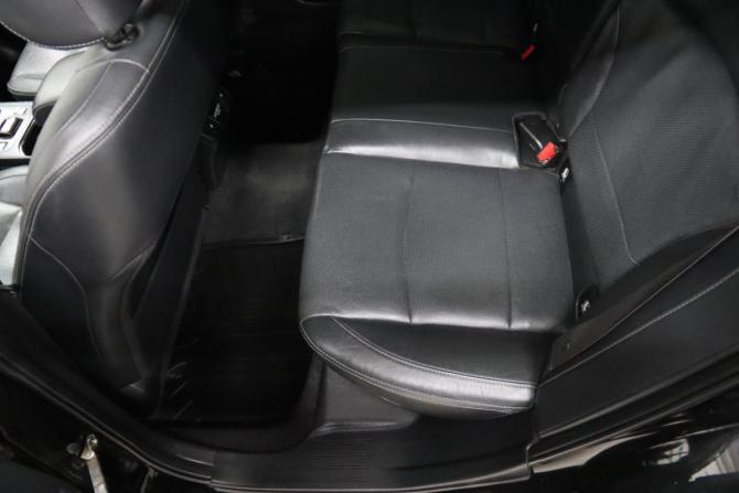 Subaru Legacy VI Рестайлинг с пробегом 2018 года, цена 1 895 950 рублей, 193476 км, седан, Автокод Объявления
