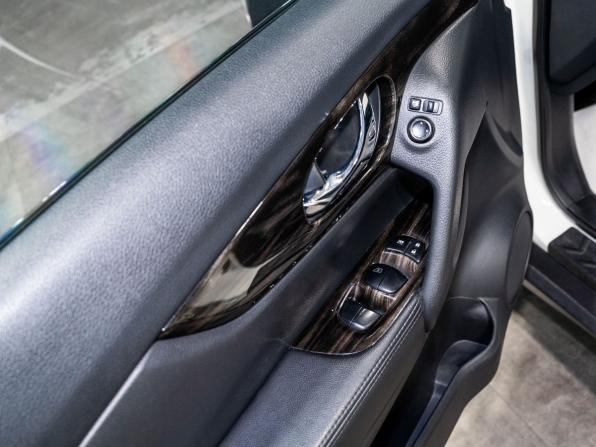 Nissan X-Trail III с пробегом 2017 года, цена 2 260 000 рублей, 108500 км, внедорожник, Автокод Объявления