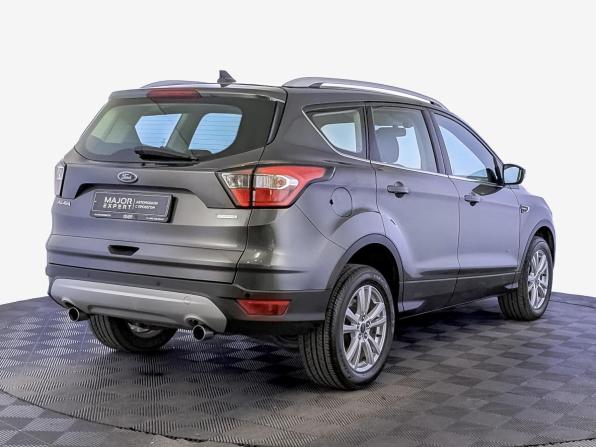 Ford Kuga II Рестайлинг с пробегом 2018 года, цена 1 795 000 рублей, 96115 км, внедорожник, Автокод Объявления