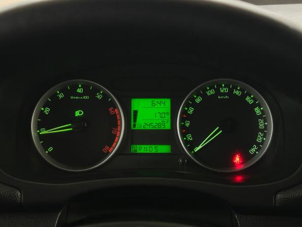 Skoda Roomster I с пробегом 2008 года, цена 640 000 рублей, 245288 км, минивэн, Автокод Объявления