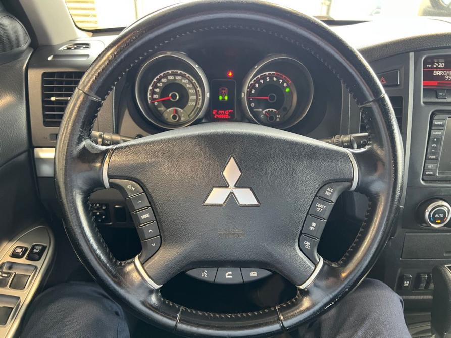 Mitsubishi Pajero IV Рестайлинг 1 Москва  - изображение 13