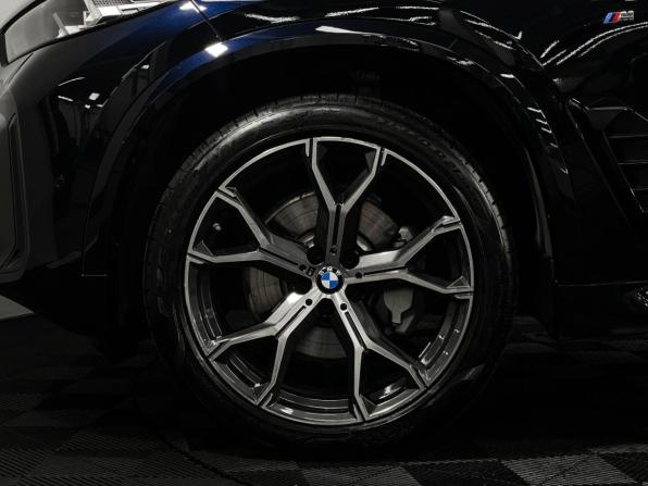 BMW X5 IV (G05/G18) Рестайлинг с пробегом 2025 года, цена 9 799 040 рублей, 5955 км, внедорожник, Автокод Объявления