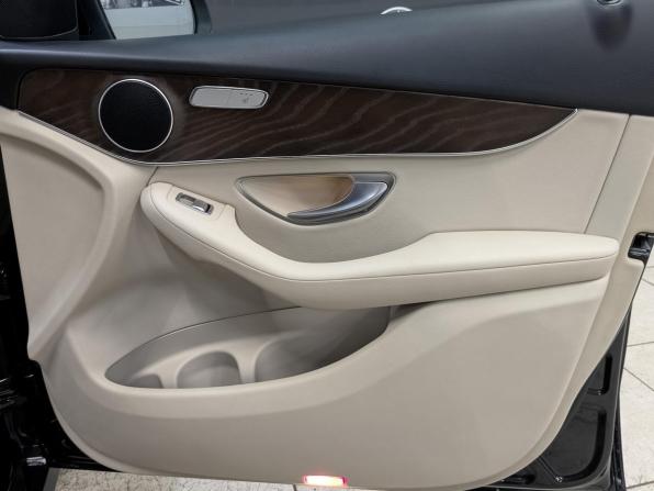 Mercedes-Benz GLC Coupe I (C253) Рестайлинг с пробегом 2021 года, цена 4 490 000 рублей, 73166 км, внедорожник, Автокод Объявления