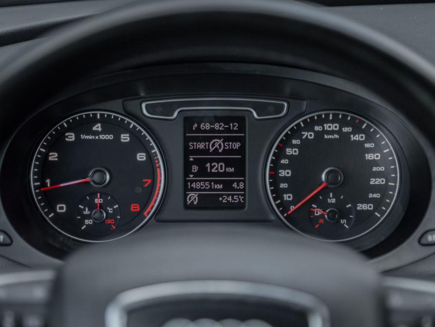 Audi Q3 I (8U) Рестайлинг Тюмень  - изображение 11