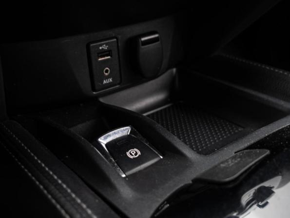 Nissan Qashqai II с пробегом 2018 года, цена 1 690 000 рублей, 104208 км, внедорожник, Автокод Объявления