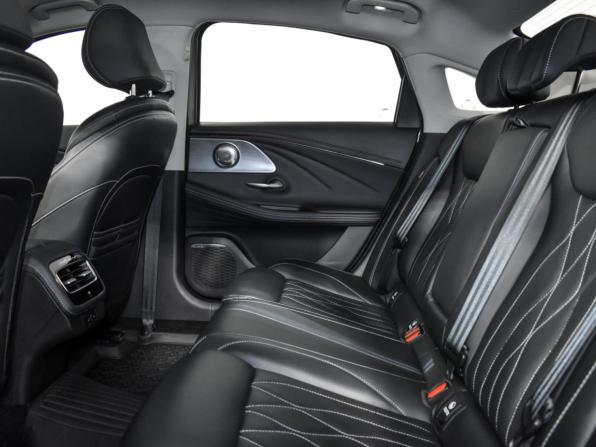 Chery Arrizo 8 с пробегом 2023 года, цена 1 999 000 рублей, 31920 км, седан, Автокод Объявления