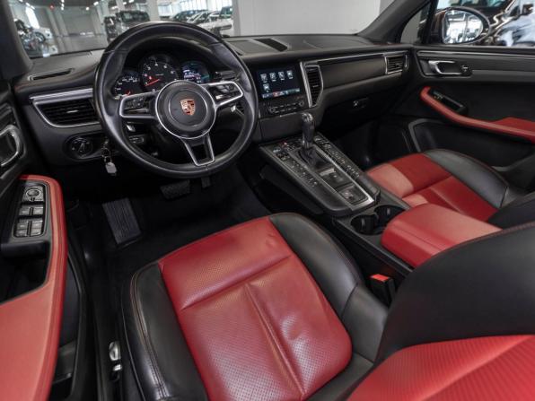 Porsche Macan I с пробегом 2017 года, цена 3 490 000 рублей, 118082 км, внедорожник, Автокод Объявления