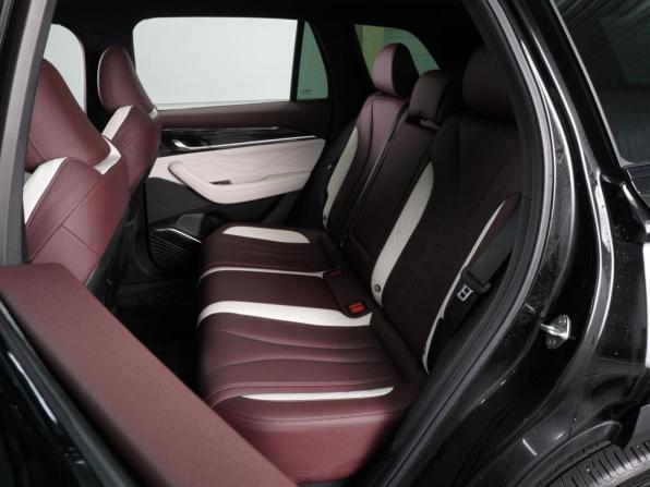 Geely Monjaro I с пробегом 2023 года, цена 3 399 000 рублей, 20438 км, внедорожник, Автокод Объявления