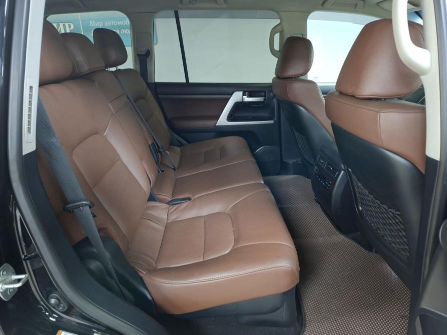 Toyota Land Cruiser 200 Series Рестайлинг 2 Москва  - изображение 11