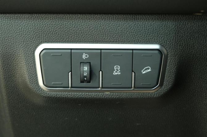 Haval M6 II с пробегом 2024 года, цена 1 999 000 рублей, 43453 км, внедорожник, Автокод Объявления
