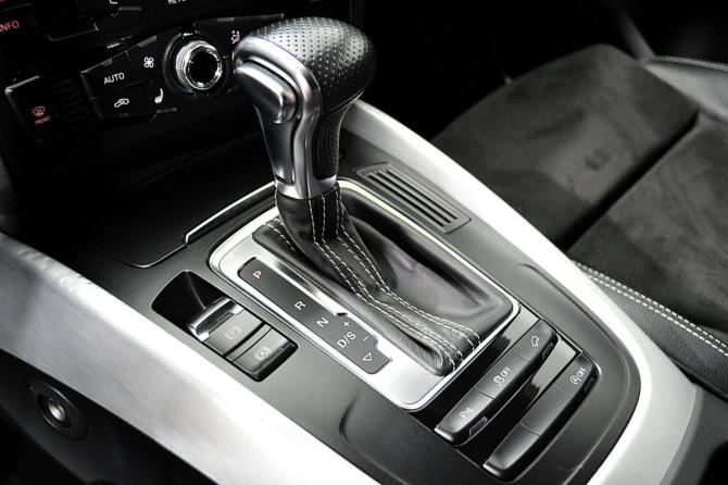 Audi Q5 I (8R) Рестайлинг с пробегом 2012 года, цена 2 350 000 рублей, 52800 км, внедорожник, Автокод Объявления