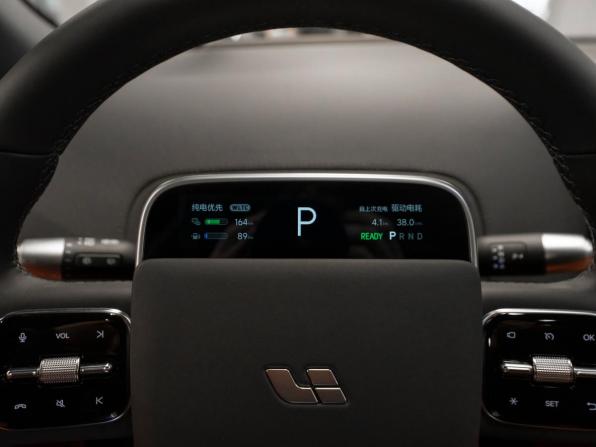 Li Auto (Lixiang) L7 I Рестайлинг с пробегом 2025 года, цена 7 980 000 рублей, 50 км, внедорожник, Автокод Объявления
