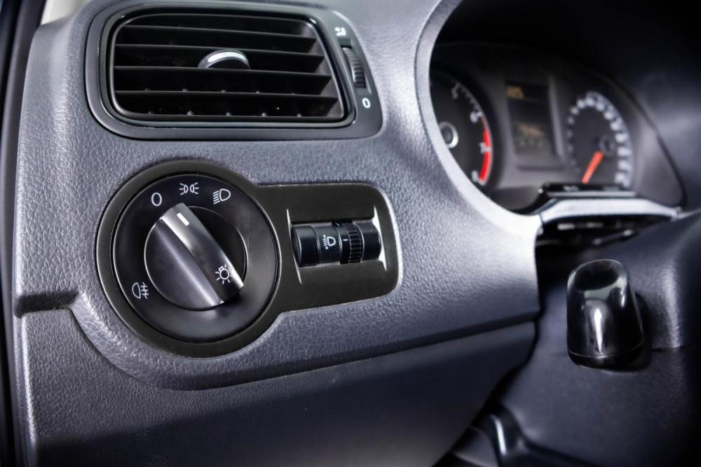 Volkswagen Polo V Рестайлинг Пермь  - изображение 19