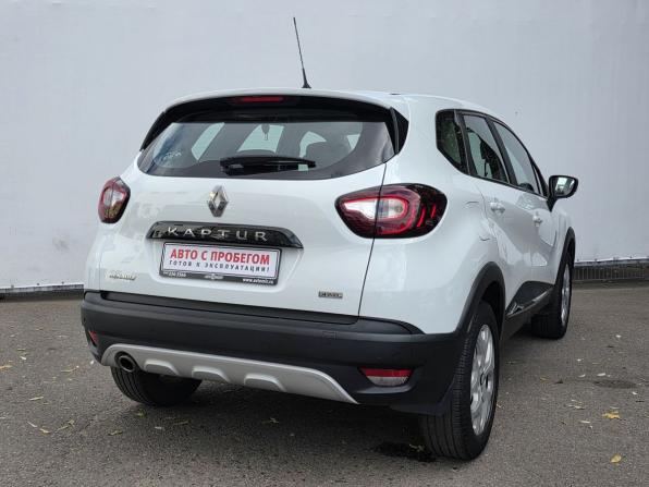 Renault Kaptur I с пробегом 2016 года, цена 1 440 000 рублей, 103527 км, внедорожник, Автокод Объявления