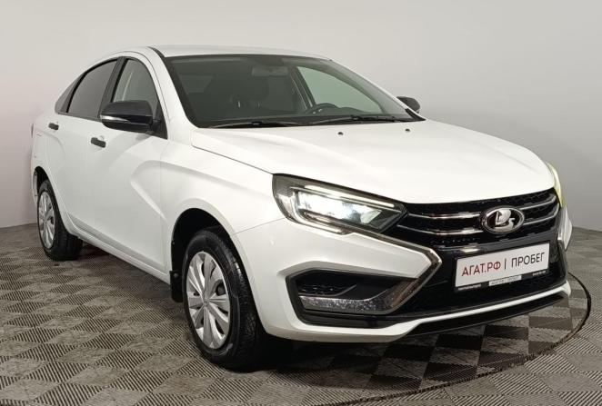 Lada (ВАЗ) Vesta I Рестайлинг (NG) с пробегом 2024 года, цена 1 250 000 рублей, 31702 км, седан, Автокод Объявления