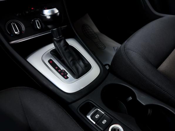 Audi Q3 I (8U) Рестайлинг с пробегом 2015 года, цена 1 999 000 рублей, 135000 км, внедорожник, Автокод Объявления