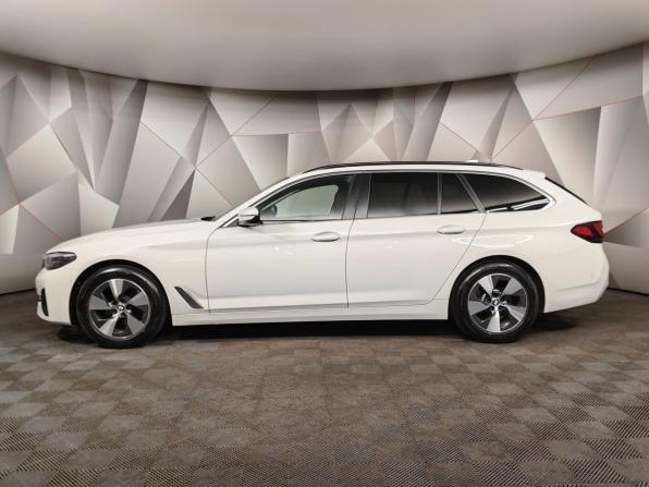 BMW 5 серии VII (G30/G31/G38) Рестайлинг с пробегом 2022 года, цена 3 297 000 рублей, 89493 км, универсал, Автокод Объявления