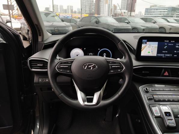 Hyundai Santa Fe IV Рестайлинг с пробегом 2023 года, цена 3 889 000 рублей, 78312 км, внедорожник, Автокод Объявления